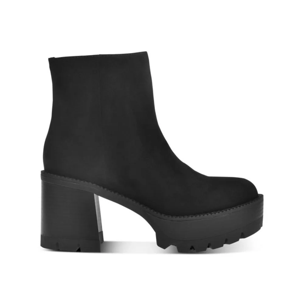 NWT Black Cushioned Zip-Up Ankle Boots by Wild Pair 1-1/2